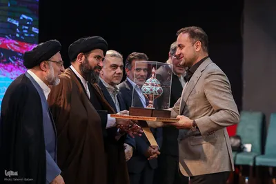 همایش ملی تجلیل از نام‌آوران علم و وقف