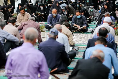جزء‌خوانی قرآن کریم در حرم مطهر رضوی