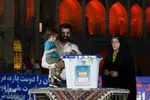 تنور داغ انتخابات در ساعات پایانی رأی‌گیری در اصفهان
