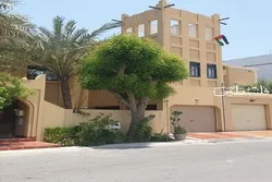 Ang mga Bahraini Nagpataas ng Watawat ng Palestino sa Tahanan