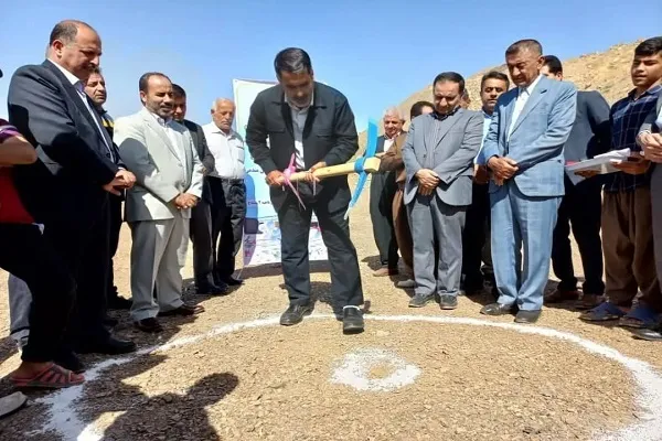 کلنگ‌زنی احداث مدرسه ۶ کلاسه سرخه دزج قروه
