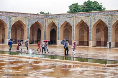 بارش رحمت الهی بر گلدسته های مسجد تاریخی وکیل شیراز‎‎