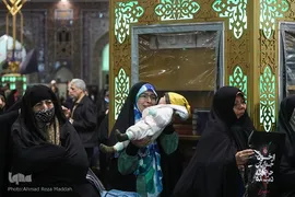 مراسم استقبال ازخانواده‌های شهدای شاهچراغ در مشهد مقدس