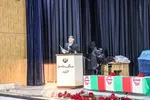 رونمایی از کتاب «قاب سرخ» آلبوم تصاویر مادران و پدران شهید در اهر