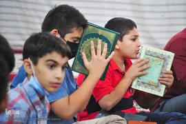 تلاوت روزانه قرآن در مسجد اعظم اهواز