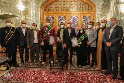 حضور قهرمانان پارالمپیک توکیو ۲۰۲۰ در حرم شاهچراغ(ع)