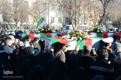مراسم تشییع پیکر سه شهید گمنام در تبریز‎‎