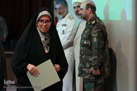 مراسم اختتامیه هجدهمین مسابقات قرآن بانوان شاغل و خانواده کارکنان ستاد آجا