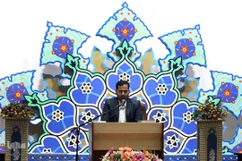 قرائت هادی تکیه، حافظ کل قرآن کریم در مراسم اختتامیه سی و چهارمین دوره مسابقات قرآن کریم کارکنان وزارت دفاع و پشتیبانی نیروهای مسلح