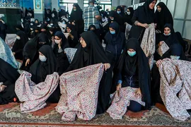 برگزاری نماز جماعت باشکوه دانش آموزی