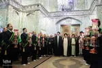 غبارروبی مضجع شريف حضرت سيدعلاءالدين حسين‌بن موسي‌الكاظم(ع)