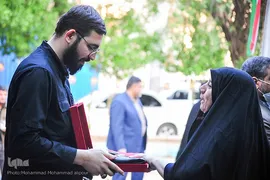 سوگواری ایام فاطمیه در جوار شهدای گمنام در اهواز