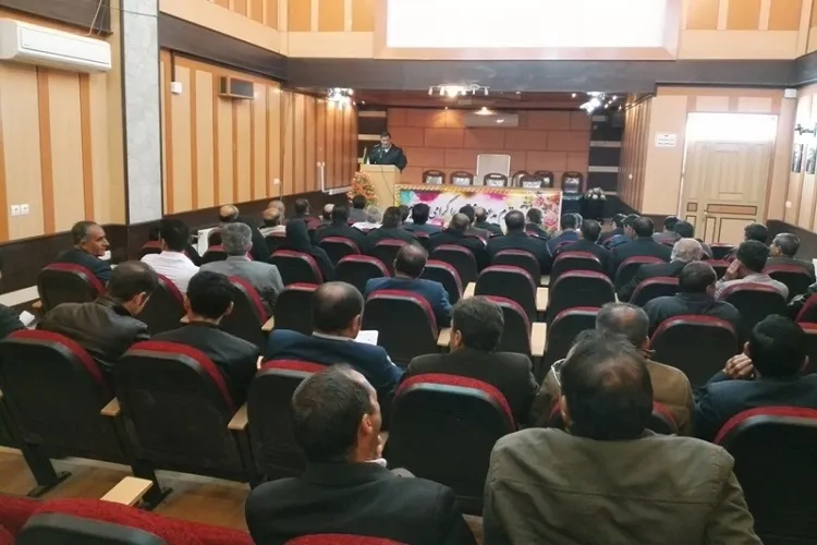 امروز پلیس صرفاً نگاه امنیتی به جامعه ندارد