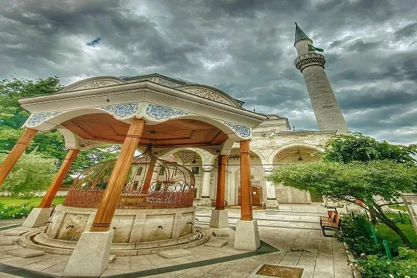 Bosna Hersek'te tarihi Ferhad Paşa camii