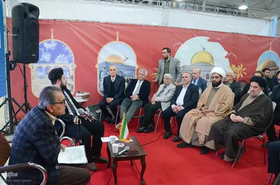محفل شعر «قوافی الاقصی» در تبریز‎