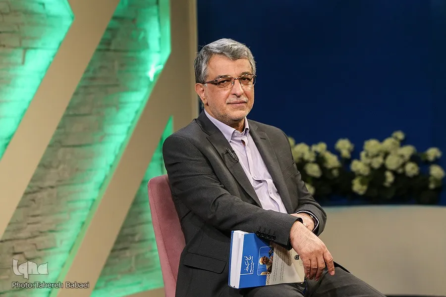متقین در سختی‌ها درمانده نمی‌شوند + فیلم