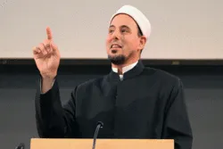 Al Noor Mosque Imam in Christchurch, New Zealand, Elected to Community Board