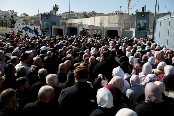 Israel yaweka vizuizi Msikiti wa Al Aqsa, yawazuia Wapalestina kuswali Ijumaa ya kwanza ya Ramadhani