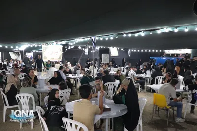 فعالیت موکب امام حسنی‌های ملایر در مسیر زائران اربعین
