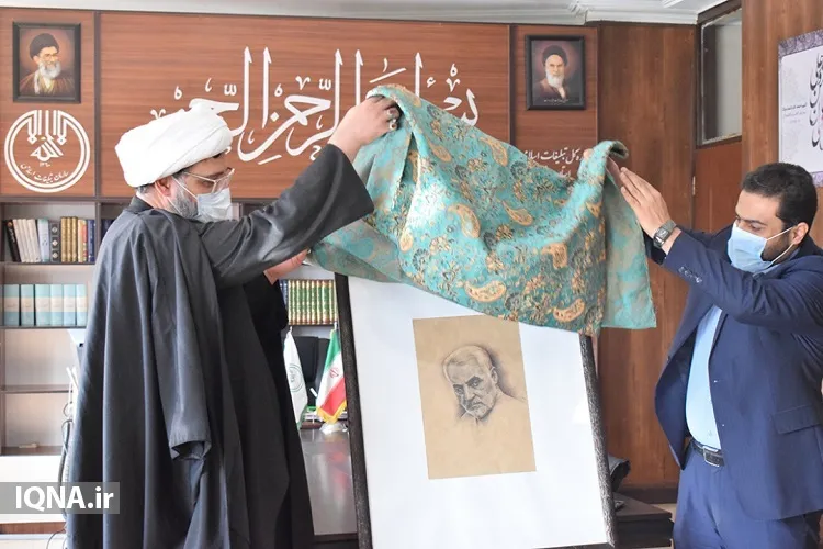 آیین رونمایی از تمثال سردار شهید سلیمانی در بوشهر برگزار شد