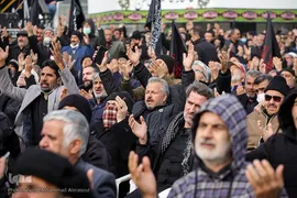 تشییع پیکرهای ۱۲ شهید گمنام در مشهد مقدس