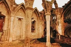 Ermənilər Ağdamdan çıxarkən məscidi yandırıblar - Foto