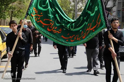 مراسم عزاداری خیابانی هیئت های حسینی و مذهبی در سوگ امام اول شیعیان در اهر