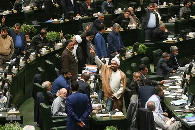 بررسی طرح سؤال از رئیس‌جمهور در مجلس
