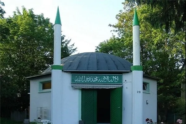 نگاهی به وضعیت مساجد و انجمن‌های اسلامی در بایرن