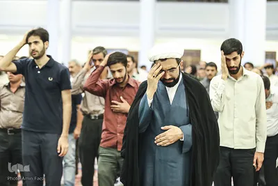 مراسم گراميداشت هفته دفاع مقدس در حرم شاهچراغ(ع)
