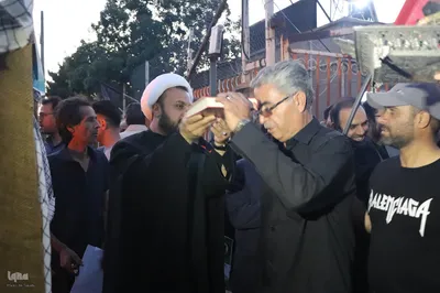 بدرقه کاروان اعزامی ملایری ها به آیین تشییع و وداع آقای شهید ایران