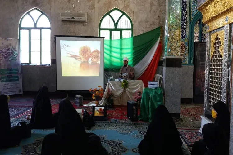 برگزاری محفل انس با قرآن در بقعه امامزاده قاسم(ع)