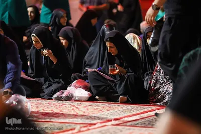 مراسم عزاداری شب شهادت امام رضا(ع) در حرم مطهر رضوی