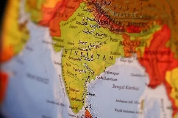 Hindistan'da Babri Camisi tartışması sürüyor