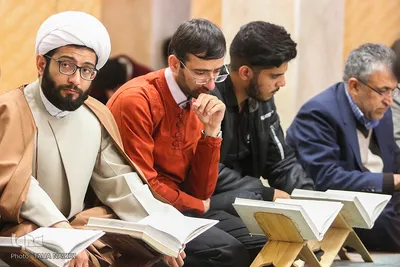 محفل انس با قرآن کریم – دانشگاه اراک/عکاس:طاها نظیری