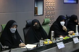 نشست هم‌اندیشی طراحی‌های نوین فرهنگی در حوزه «عفاف و حجاب»