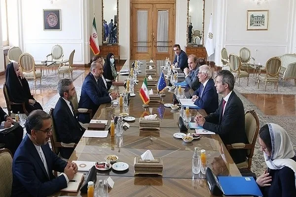 ایران له نړۍ سره په ښو او انډولیزو خبرواترو پسې دی