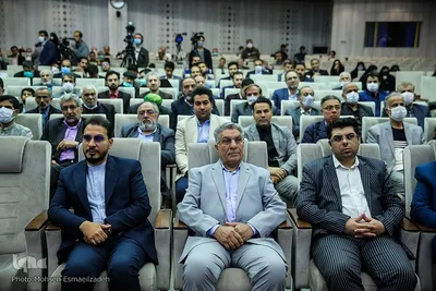 نشست شهردار مشهد با جامعه قرآنی
