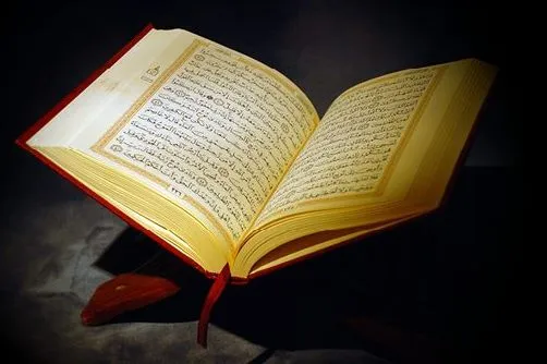 4 dilde 51 bin Kur’an-ı Kerim dağıttılar