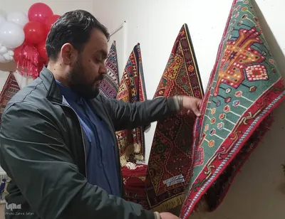 افتتاح نمایشگاه فرش مددجویان کمیته امداد در اهر