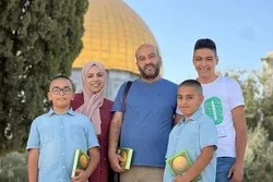 Ang mga Palestino sa Al-Quds ay Lalaban sa Paligsahan sa 'Pamilyang Qur’aniko