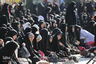 اقامه نماز باران در گلستان شهدای اصفهان