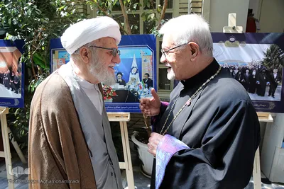 دومین روز نشست نقش تفسیری متون مقدس برای ایجاد جهان عاری از خشونت