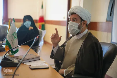 نشست «زن، فرهنگ و هنر اسلامی و خودباوری» در شيراز‎