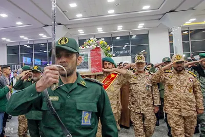 استقبال از پیکر شهید پروین نژاد از شهدای امنیت در شیراز