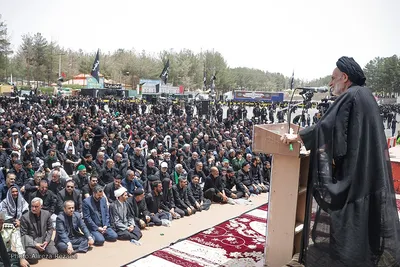عزاداری و نماز ظهر عاشورا در بیرجند