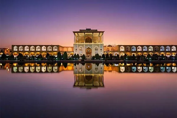 رزرو هتل اصفهان به صورت قسطی از اسنپ تریپ