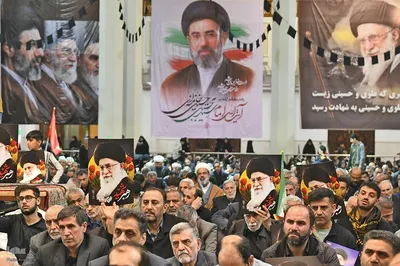 مراسم چهلمین روز شهادت قائد شهید امت در حرم شاهچراغ(ع)