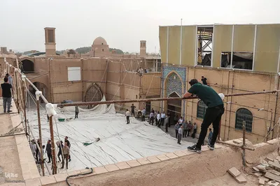 آیین سنتی پوش کشی در خانه امام حسینی یزد‎