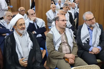 آیت‌الله محمدباقر محمدی لائینی در دیدار اعضای ستاد بزرگداشت هفته دفاع مقدس و جمعی از پیشکسوتان جهاد و مقاومت